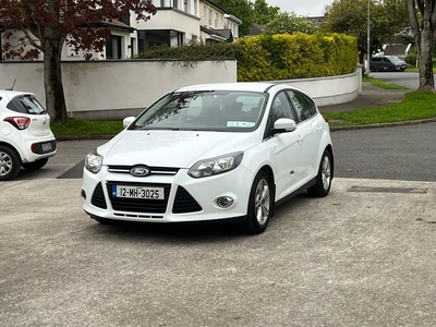 2012 - Ford Focus Manual