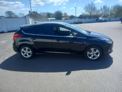 2012 - Ford Focus Manual