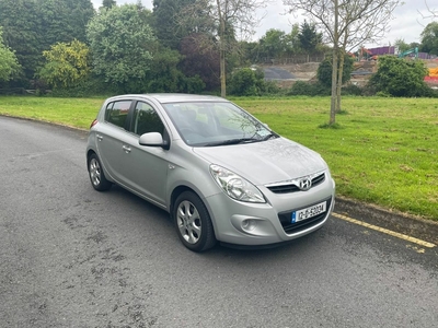 2012 - Hyundai i20 Manual