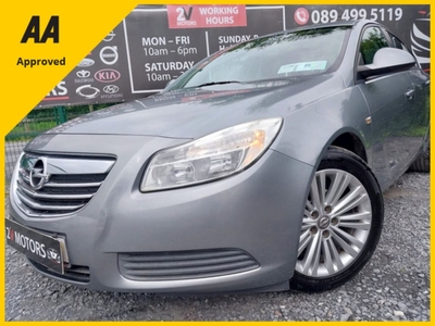 2012 - Opel Insignia Manual