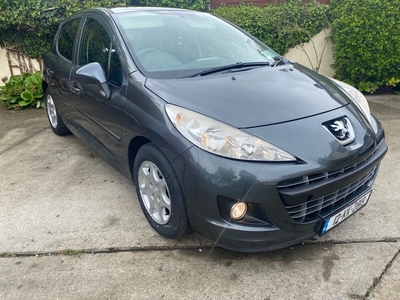 2012 - Peugeot 207 Manual