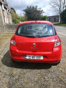 2012 - Renault Clio Manual