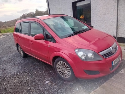 2012 - Vauxhall Zafira ---