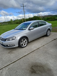 2012 - Volkswagen Passat Manual