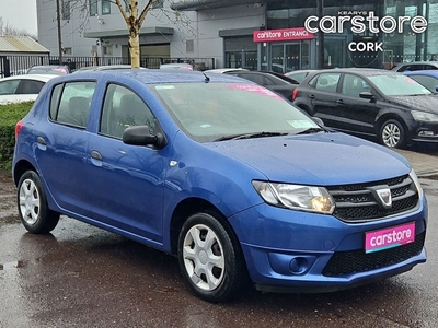 2013 - Dacia Sandero Manual