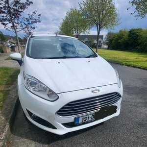 2013 - Ford Fiesta Manual