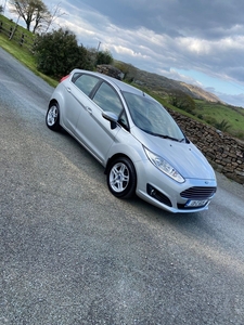 2013 - Ford Fiesta Manual