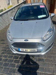 2013 - Ford Fiesta Manual