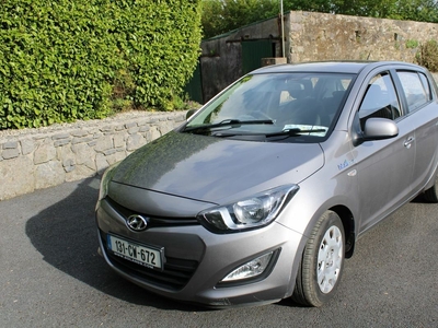 2013 - Hyundai i20 Manual