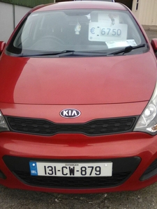 2013 - Kia Rio Manual