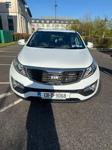 2013 - Kia Sportage Manual