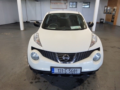 2013 - Nissan Juke Manual