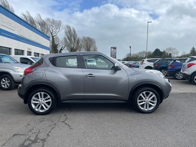 2013 - Nissan Juke Manual