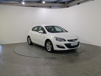 2013 - Opel Astra Manual