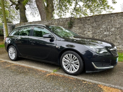 2013 - Opel Insignia Manual