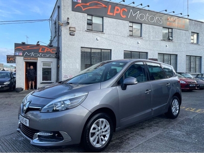 2013 - Renault Grand Scenic Manual