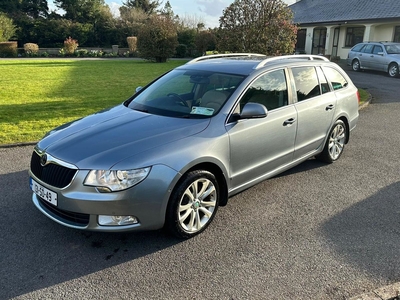 2013 - Skoda Superb Manual