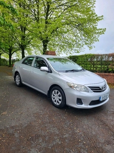 2013 - Toyota Corolla Manual