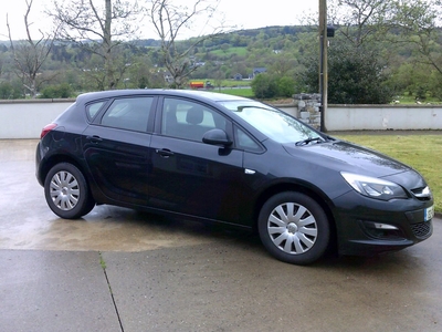 2013 - Vauxhall Astra