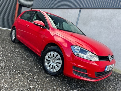 2013 - Volkswagen Golf Manual