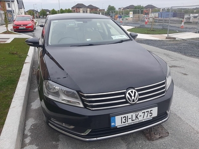 2013 - Volkswagen Passat Manual