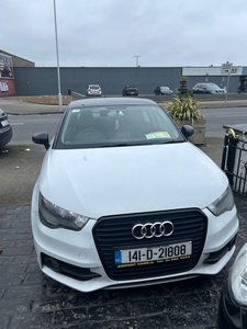 2014 - Audi A1 Manual