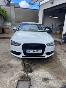 2014 - Audi A4 Manual