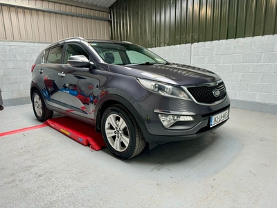 2014 - Kia Sportage Manual