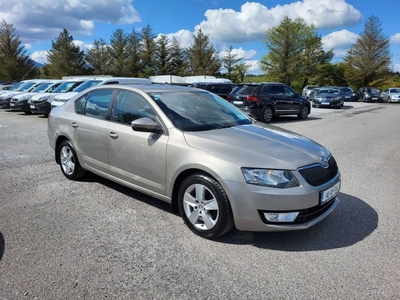 2014 - Skoda Octavia Manual