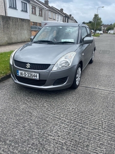 2014 - Suzuki Swift Manual