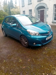 2014 - Toyota Yaris Manual