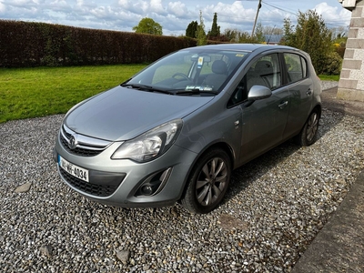 2014 - Vauxhall Corsa ---