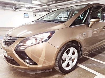 2014 - Vauxhall Zafira Manual