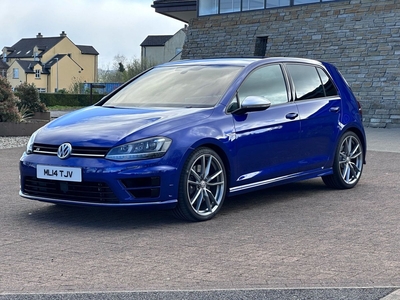 2014 - Volkswagen Golf Manual