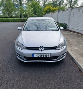 2014 - Volkswagen Golf Manual