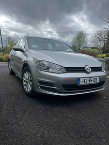 2014 - Volkswagen Golf Manual