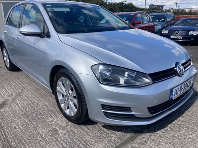 2014 - Volkswagen Golf Manual