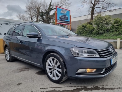 2014 - Volkswagen Passat Manual