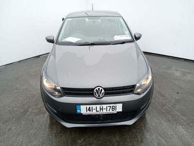 2014 - Volkswagen Polo Manual