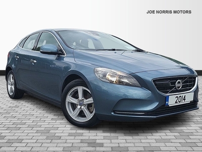 2014 - Volvo V40 Automatic