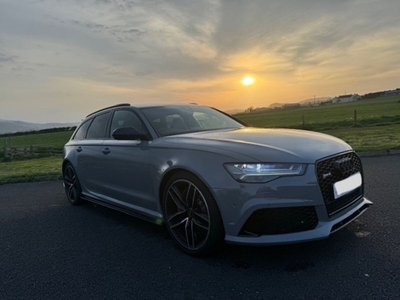 2015 - Audi RS6 Automatic