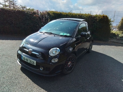 2015 - Fiat 500 Manual