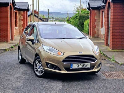 2015 - Ford Fiesta Automatic