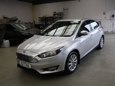 2015 - Ford Focus Manual