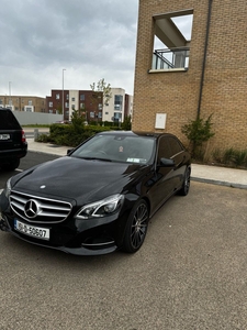 2015 - Mercedes-Benz E-Class Automatic