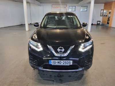 2015 - Nissan X-Trail Manual