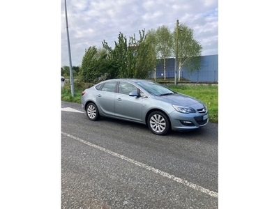 2015 - Opel Astra Manual