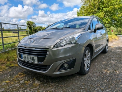 2015 - Peugeot 5008 Manual