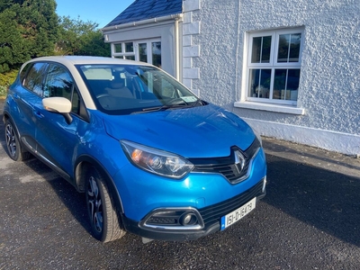 2015 - Renault Captur Manual