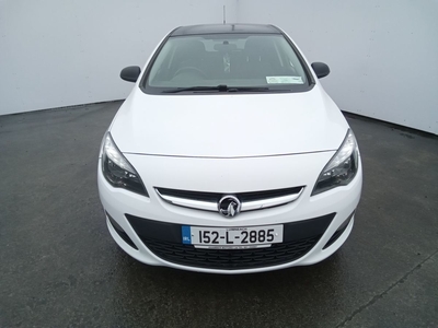 2015 - Vauxhall Astra Manual